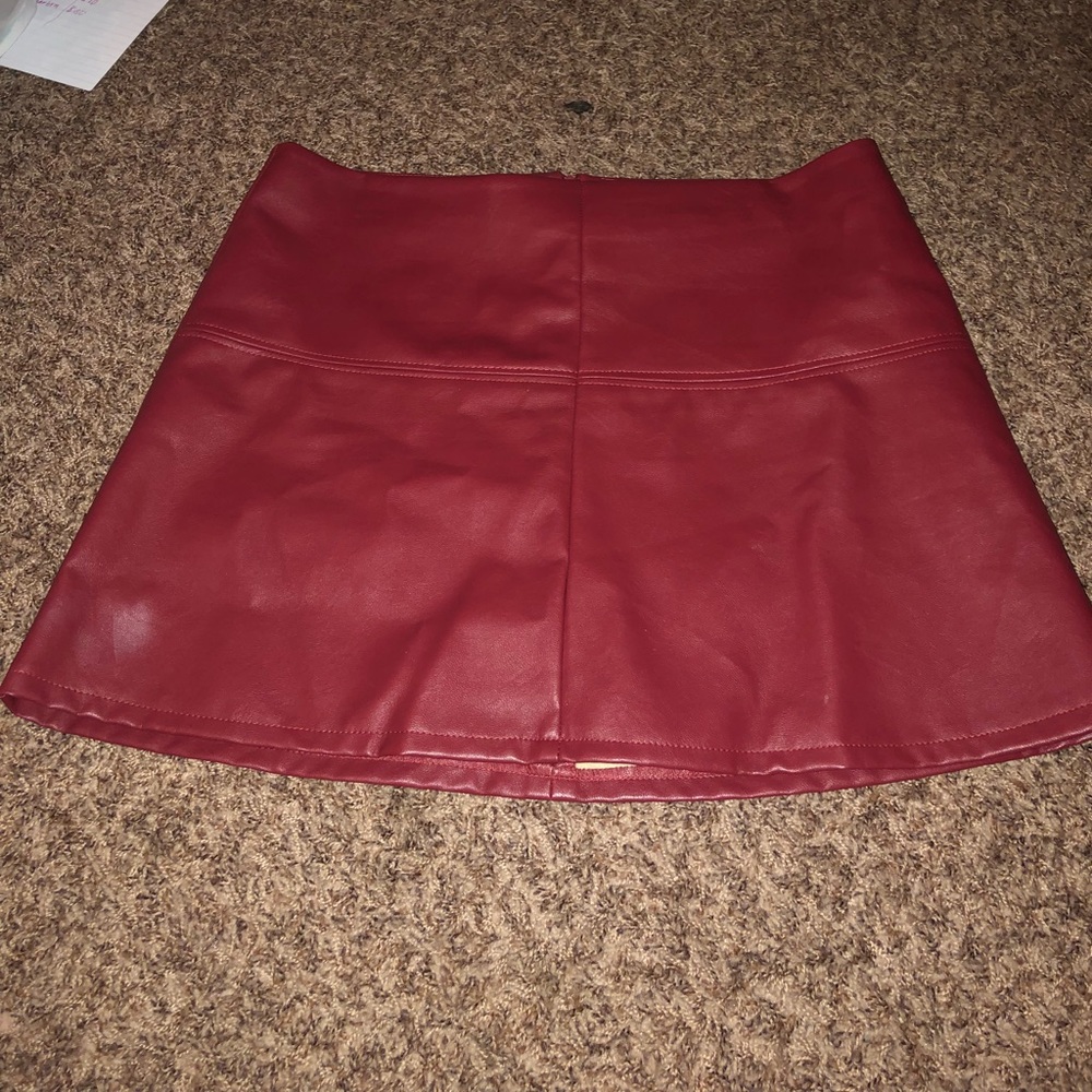 High waisted skirt form fitting very flattering.